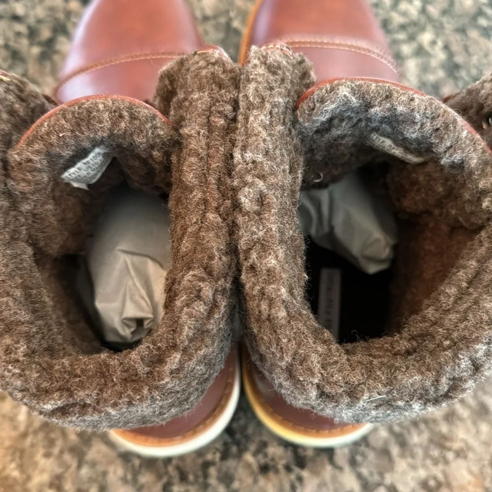 Reserved Footwear desert boots NIB 10